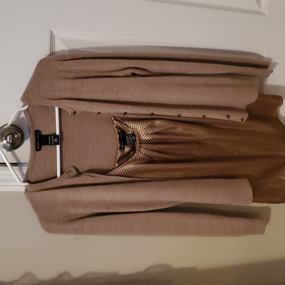 Beautiful tank top sweater combo